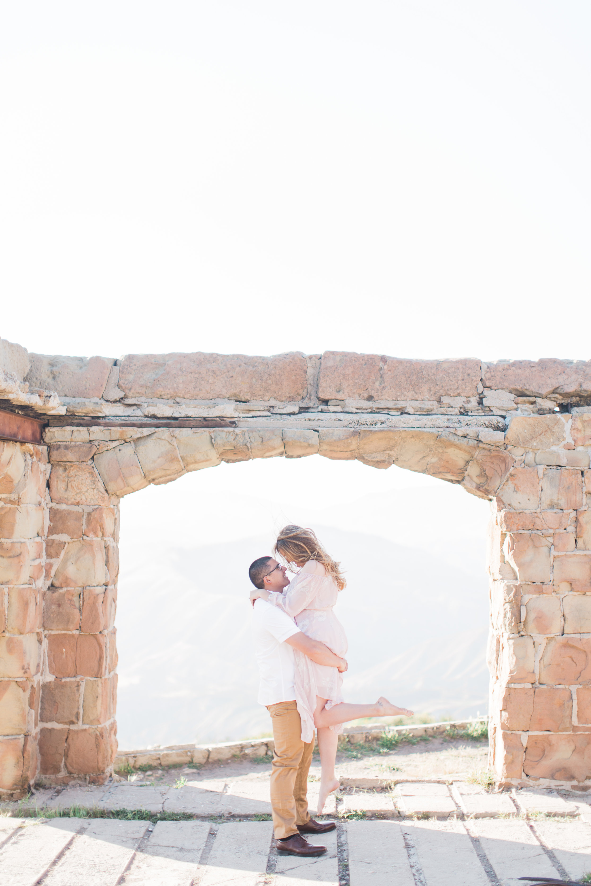 Santa Monica Mountains Engagement Photos - The Overwhelmed Bride Wedding Blog