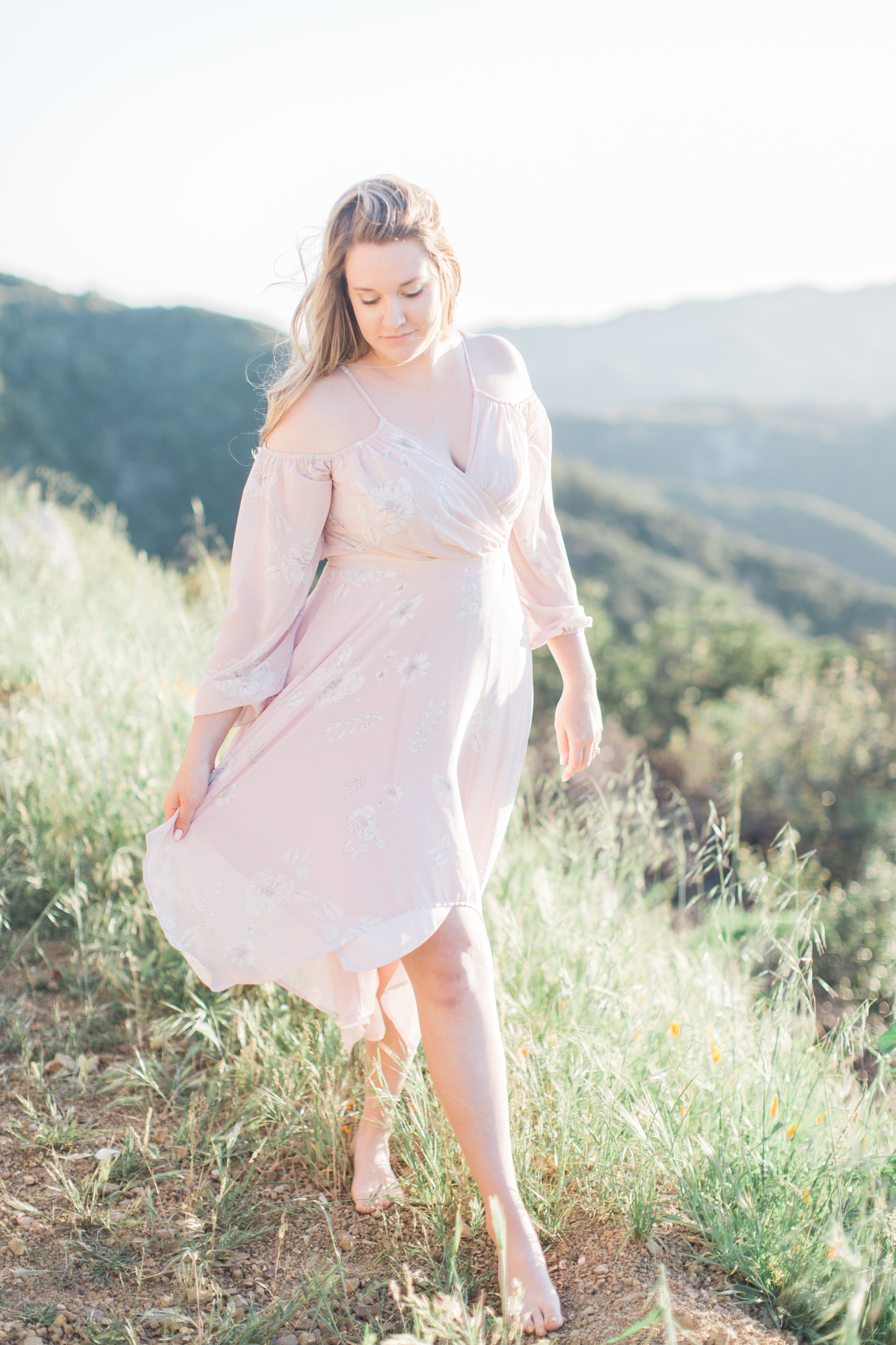 Santa Barbara Mountains Engagement Photos - The Overwhelmed Bride Wedding Blog