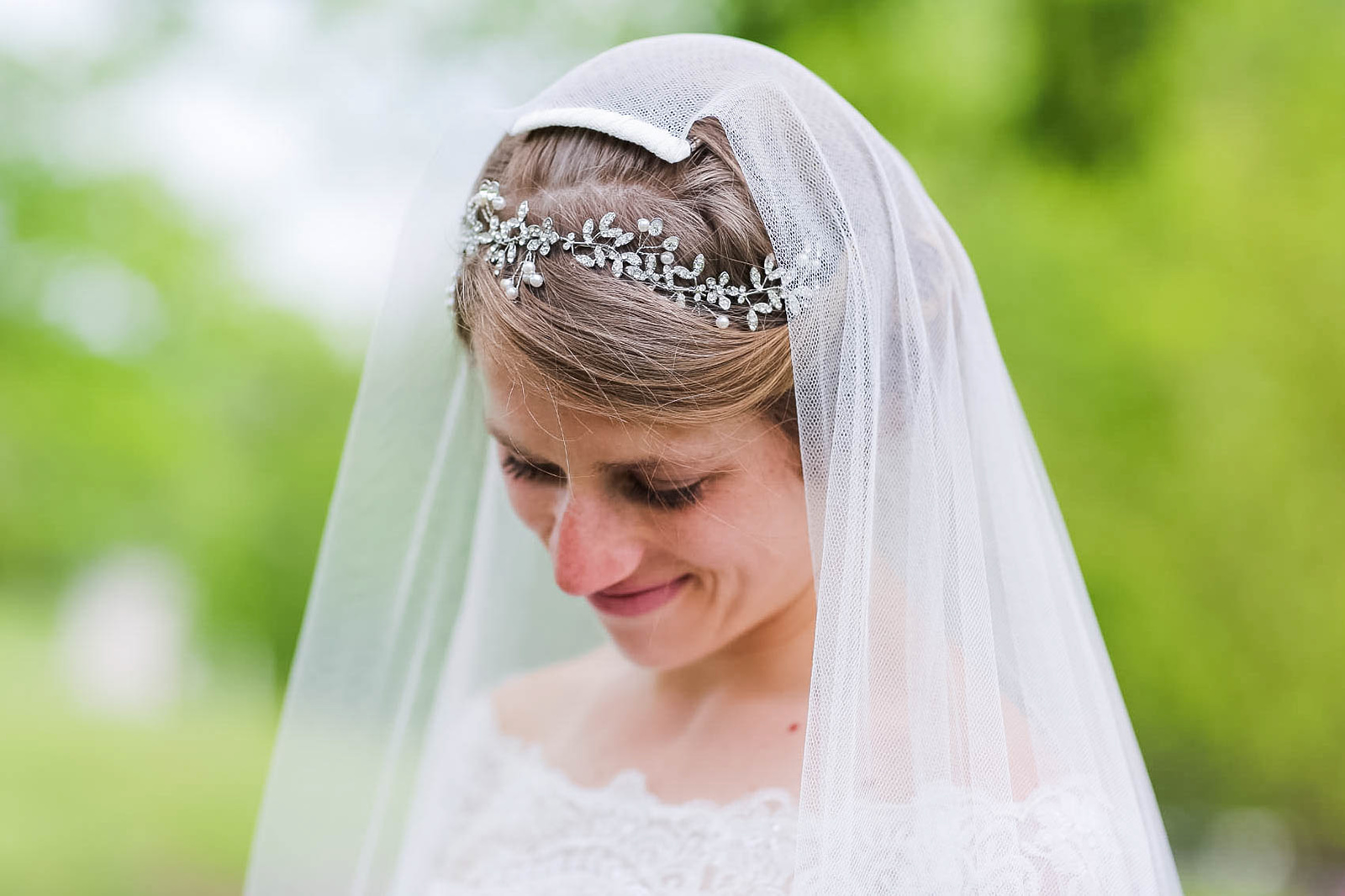 DressWeights  Keep your dress from blowing in the wind. — The Overwhelmed  Bride // Wedding Blog + SoCal Wedding Planner