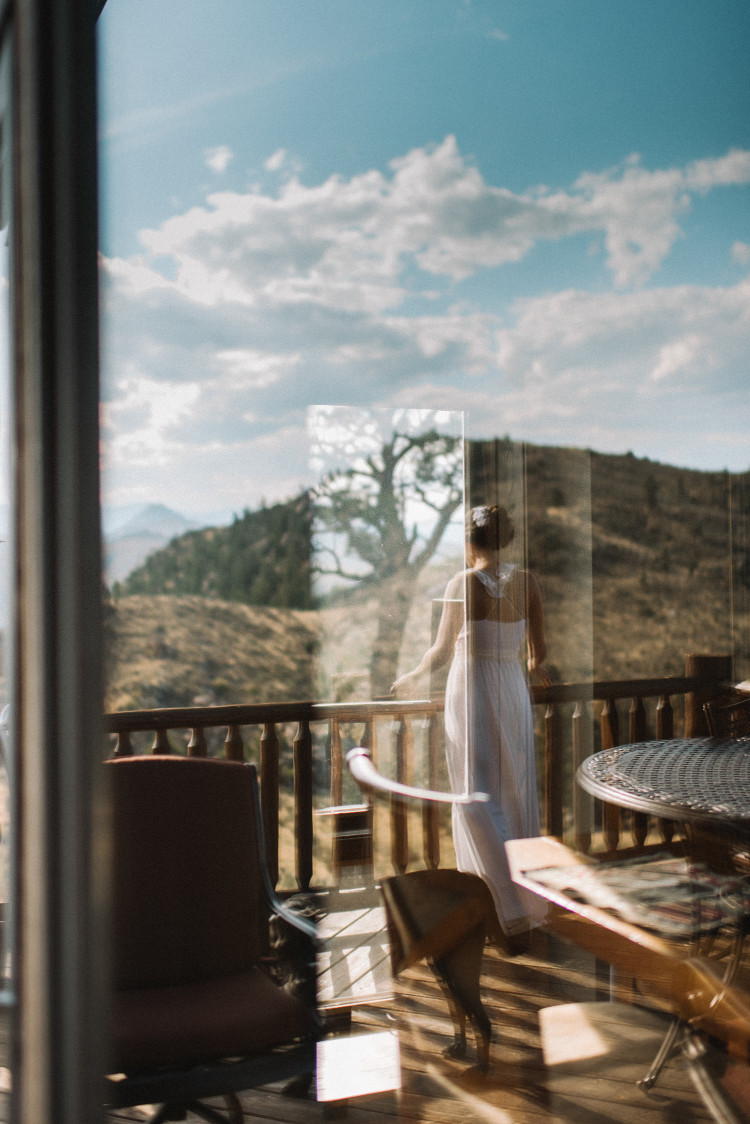 An Eagles Nest Ranch Outdoor Colorado Wedding - The Overwhelmed Bride Wedding Blog