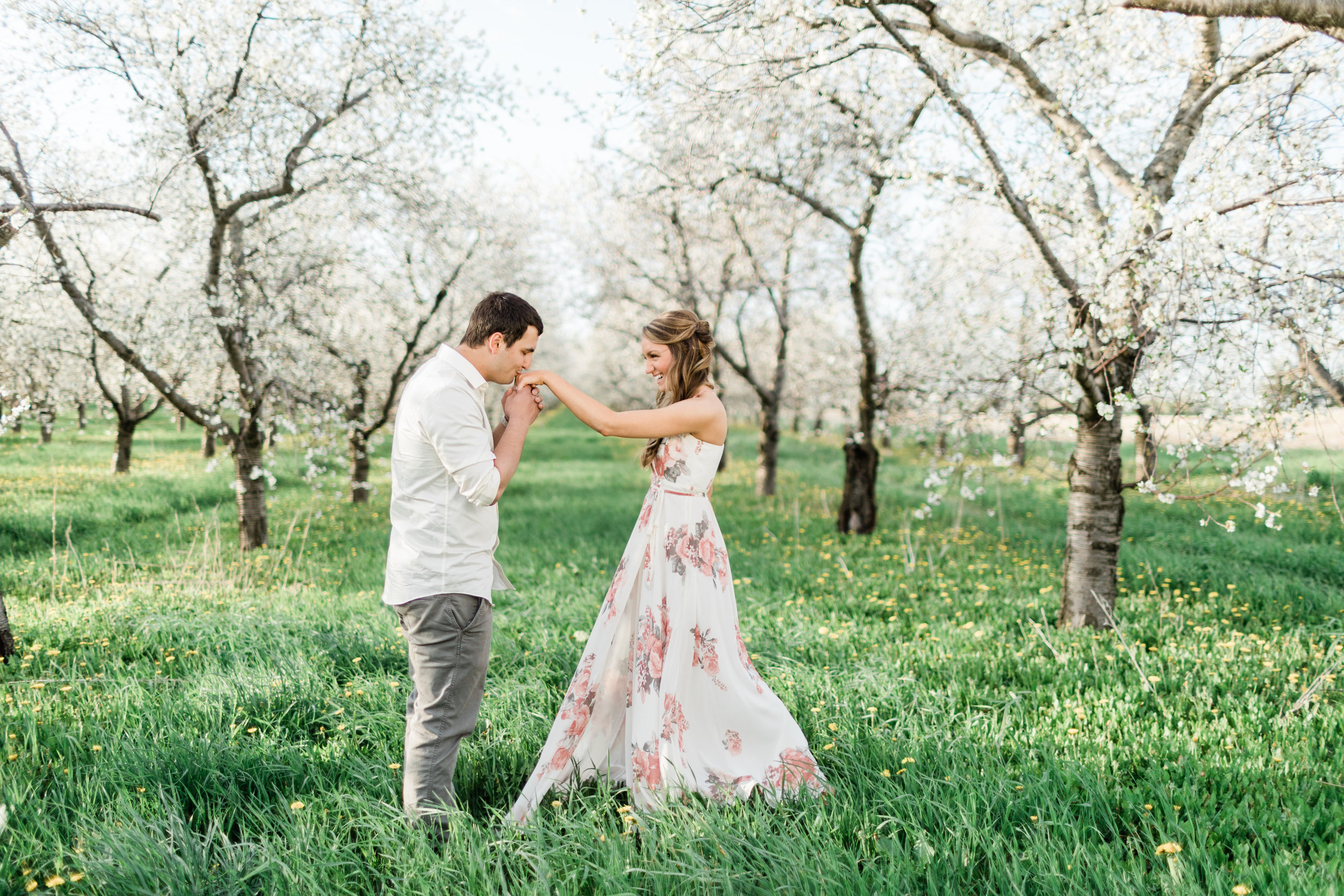 Gorgeous Garden Engagement Photos - The Overwhelmed Bride Wedding Blog