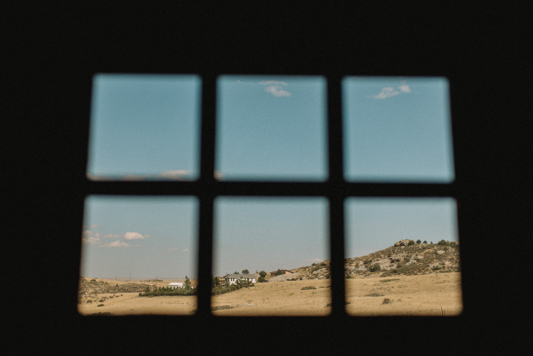 An Eagles Nest Ranch Outdoor Colorado Wedding - The Overwhelmed Bride Wedding Blog