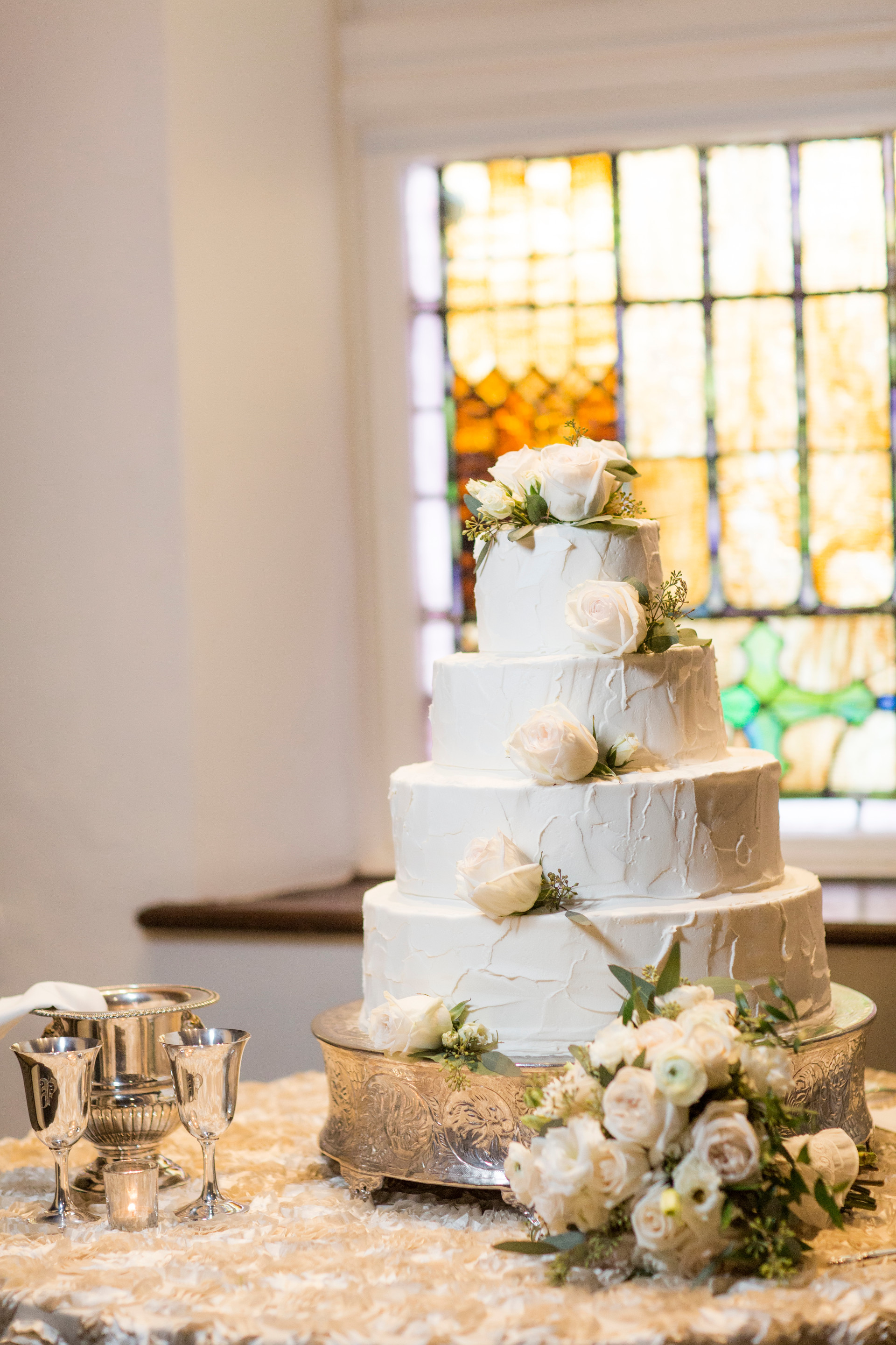 A Classic Alabama Church Wedding - The Overwhelmed Bride Wedding Blog