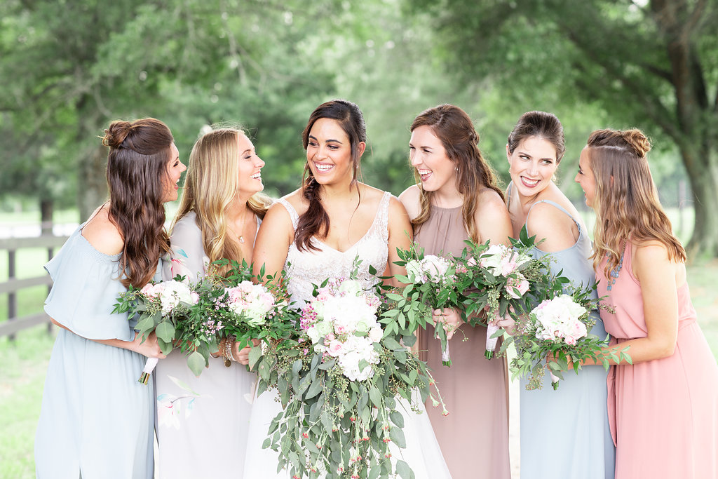 An Intimate Southern Alabama DIY Wedding - The Barn at Twin Valley Wedding - The Overwhelmed Bride Wedding Blog