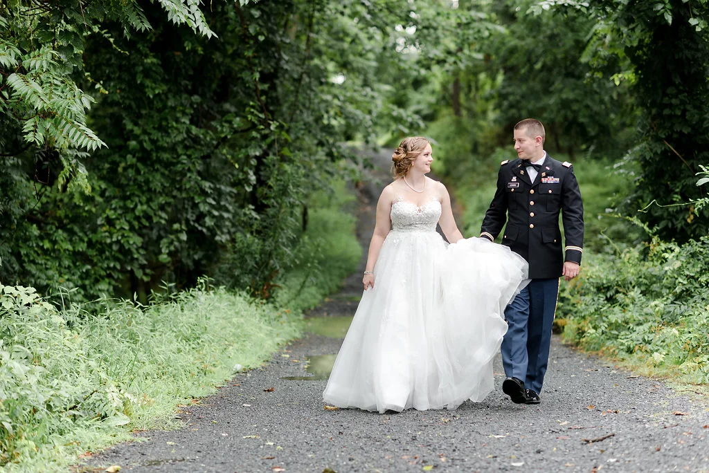 A Classic Rust Manor House Virginia Wedding - The Overwhelmed Bride Wedding Blog