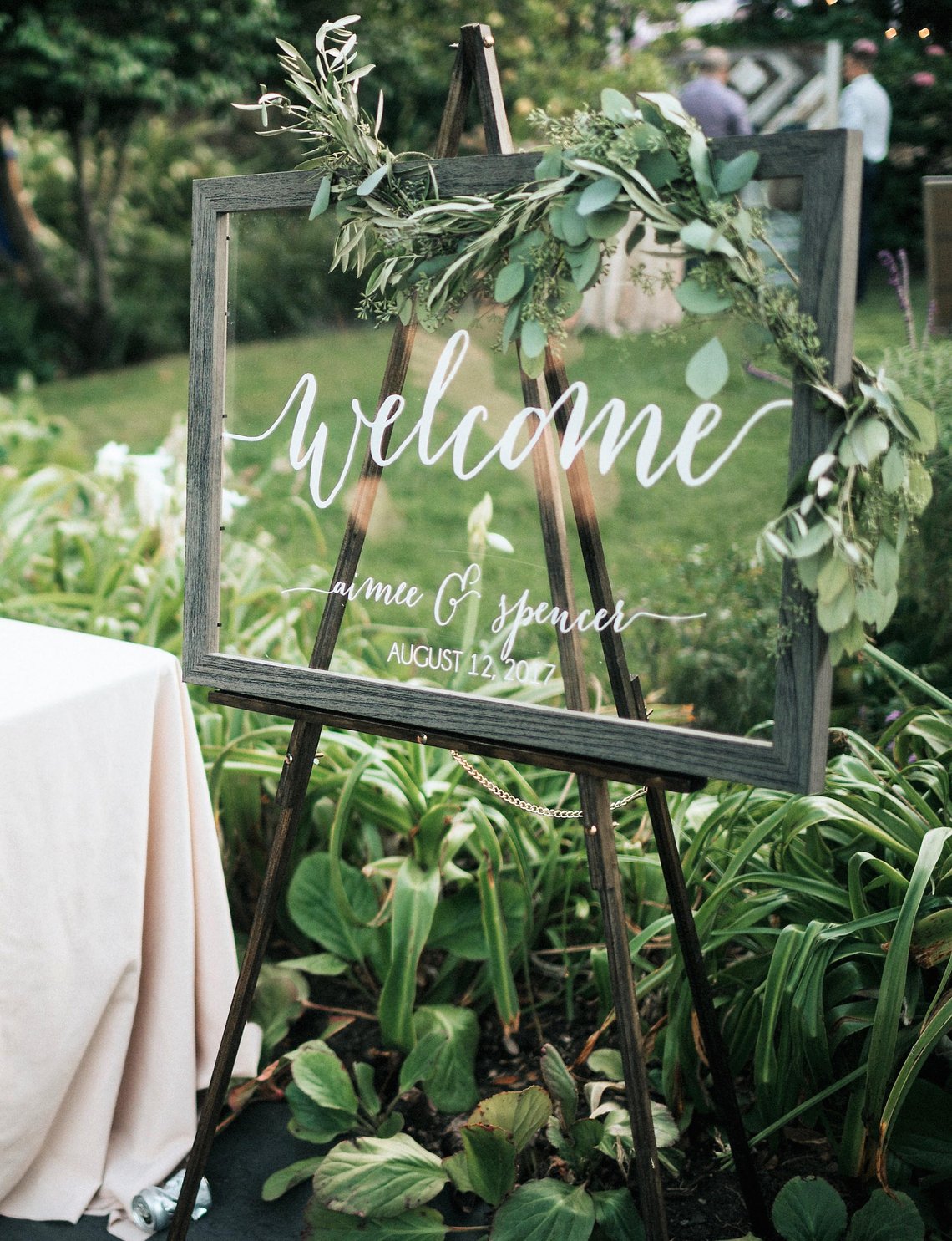 Acrylic Wedding Signs - The Overwhelmed Bride Wedding Blog