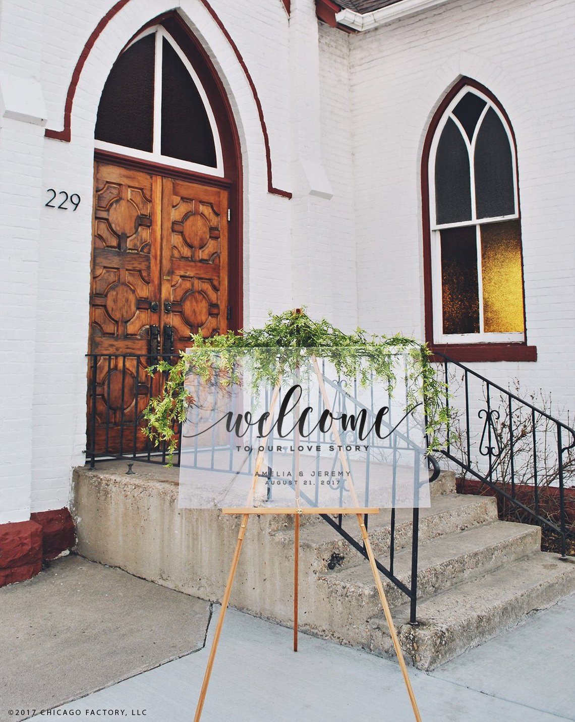 Acrylic Wedding Signs - The Overwhelmed Bride Wedding Blog