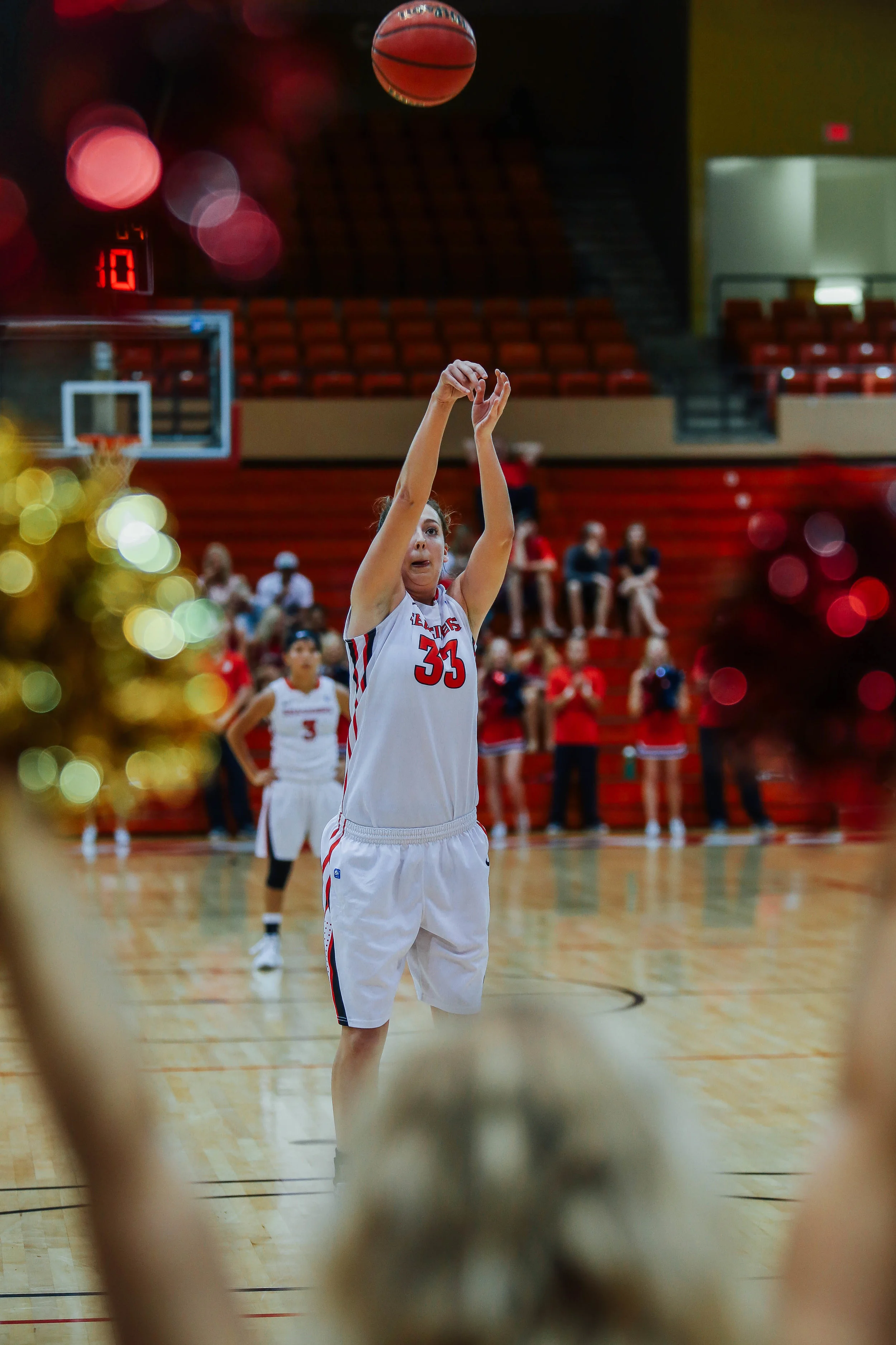 womens_basketball_kelsie-13.jpg