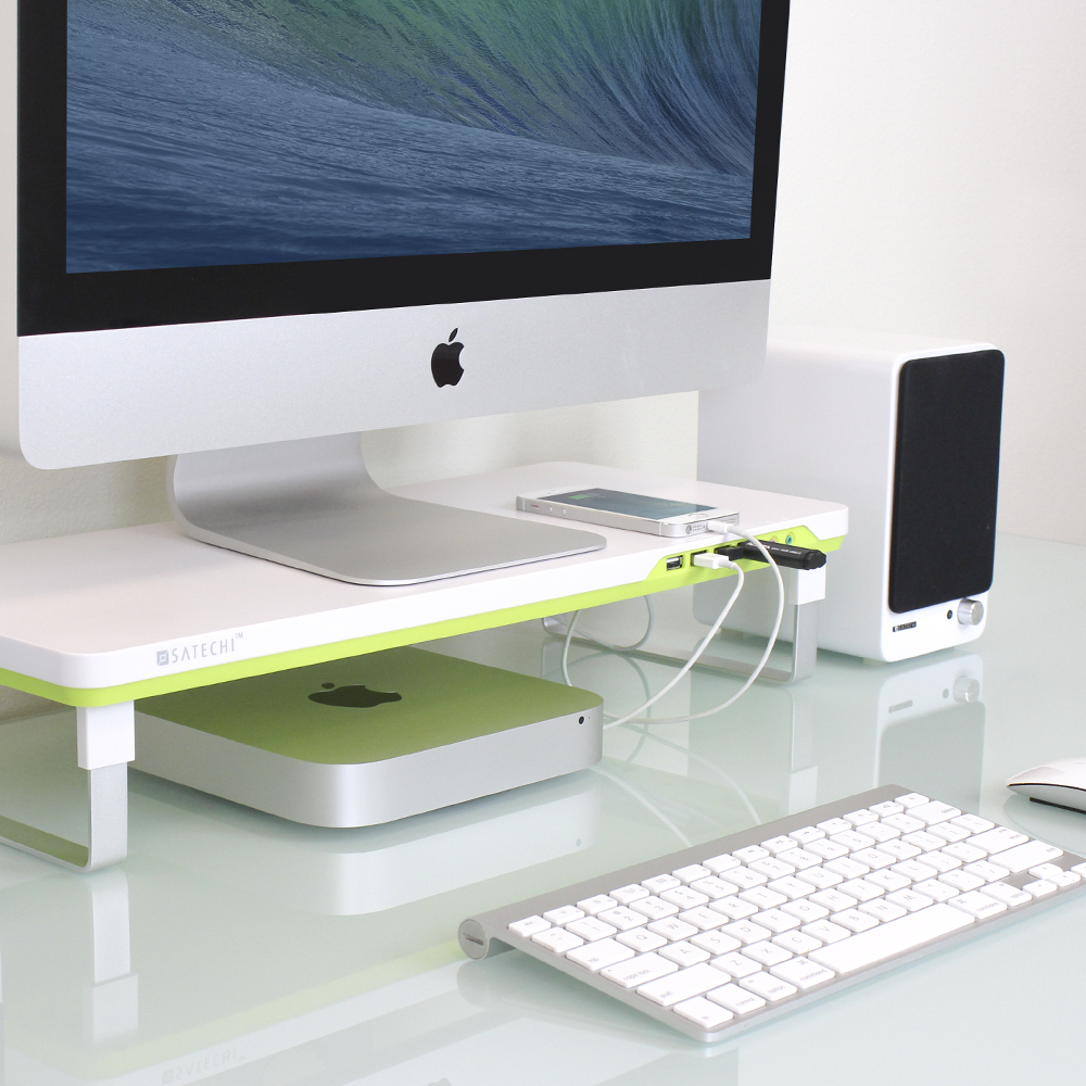 smart_monitor_stand_on_desk_angled_web.jpg