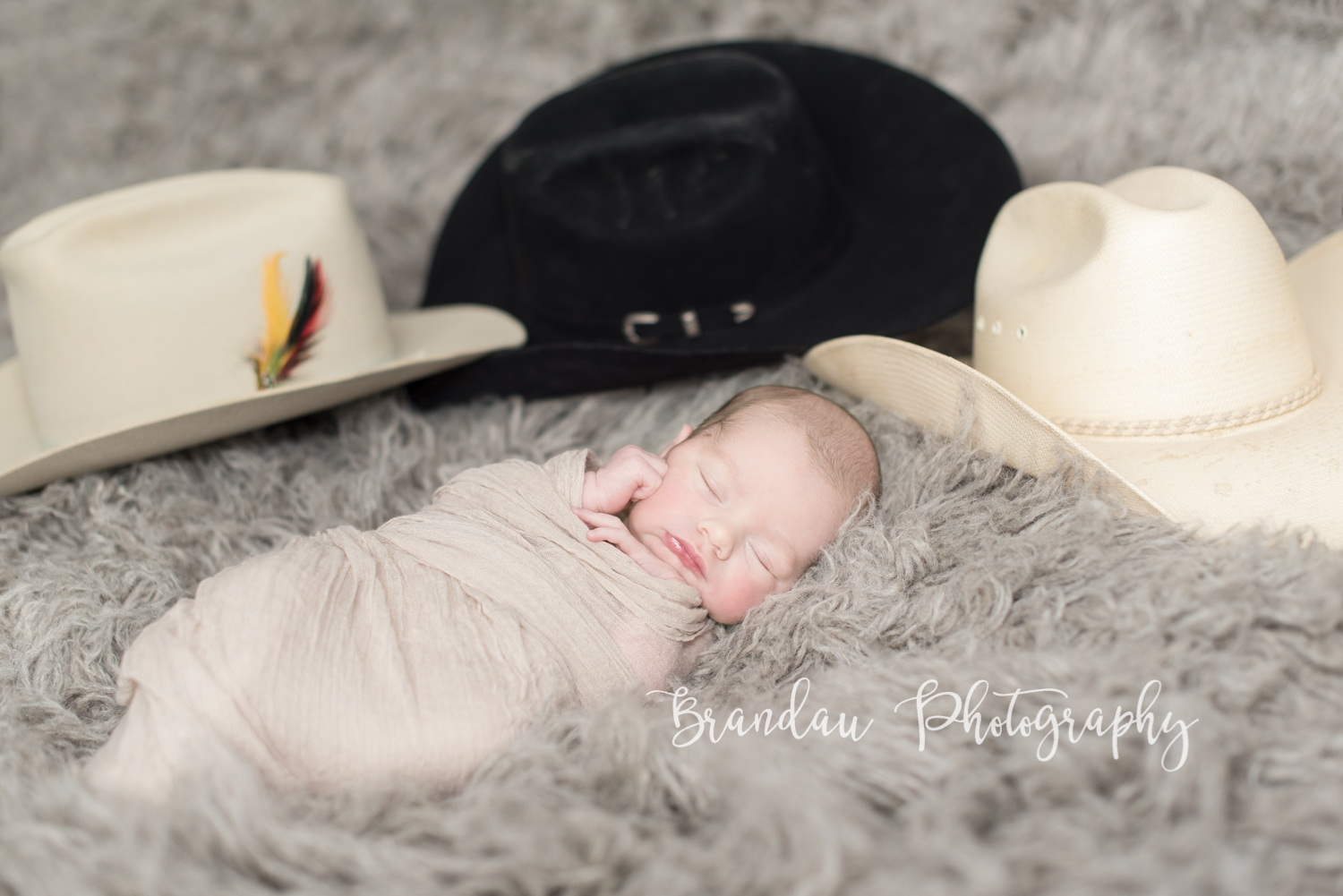 Brandau Photography - Central Iowa Newborn 050816-11.jpg