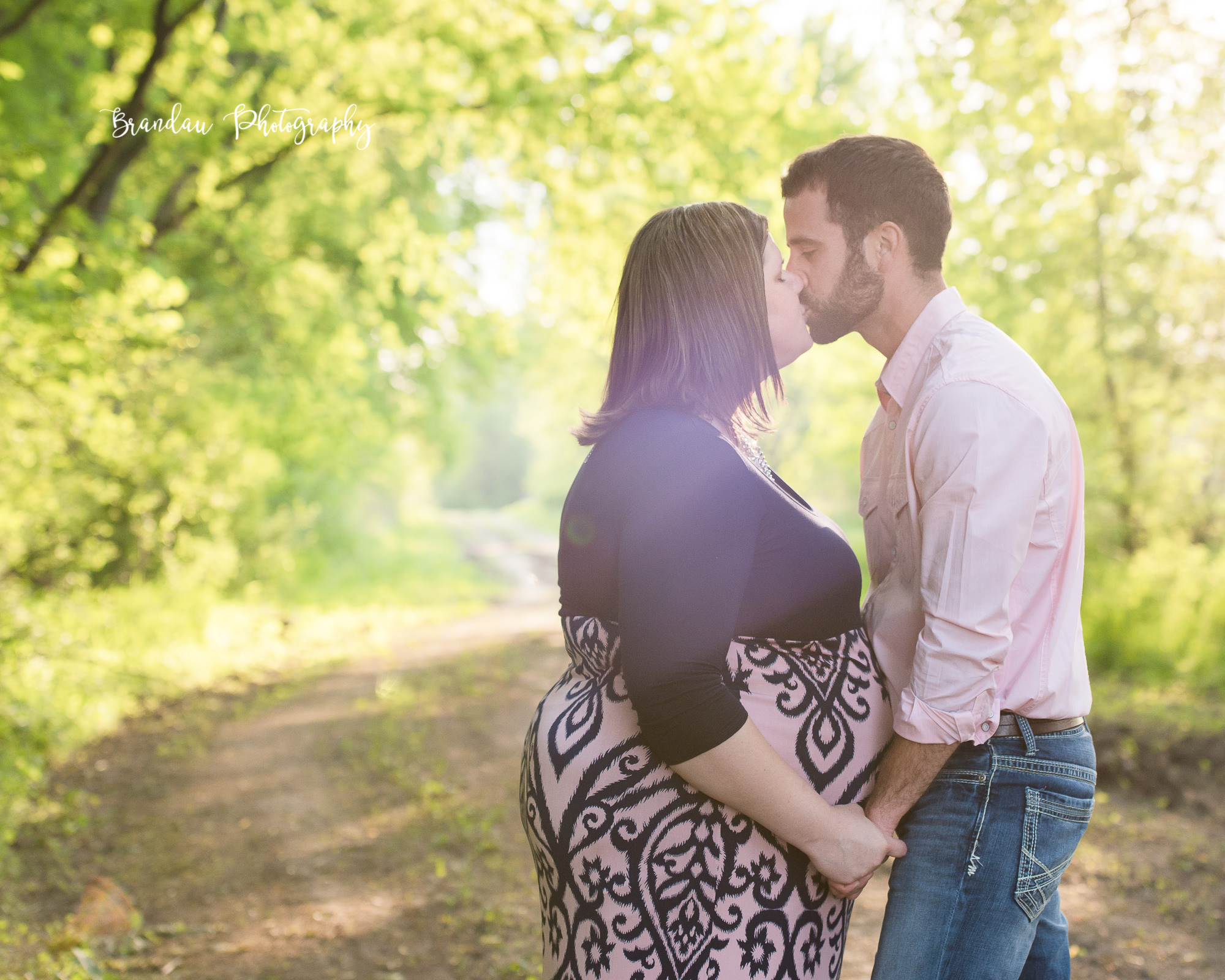 Engagement Kissing_Brandau Photography-15.jpg