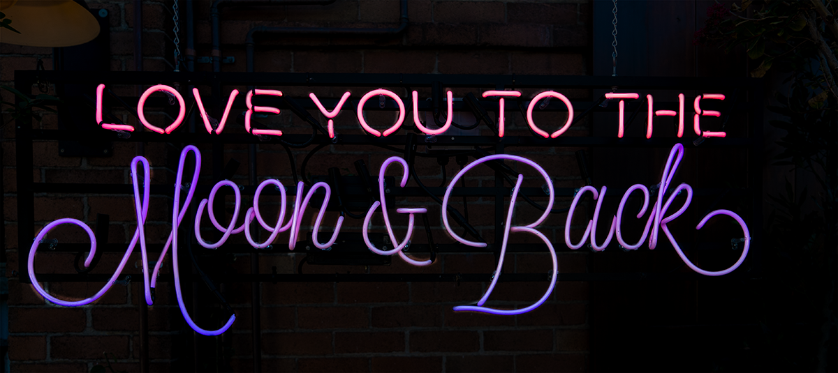 Love-You-To-The-Moon-And-Back.png