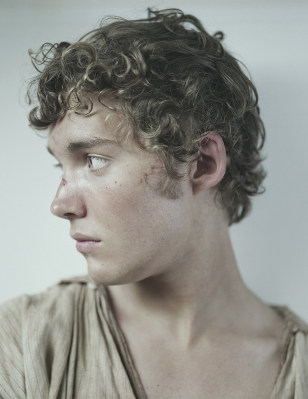 Toby Regbo