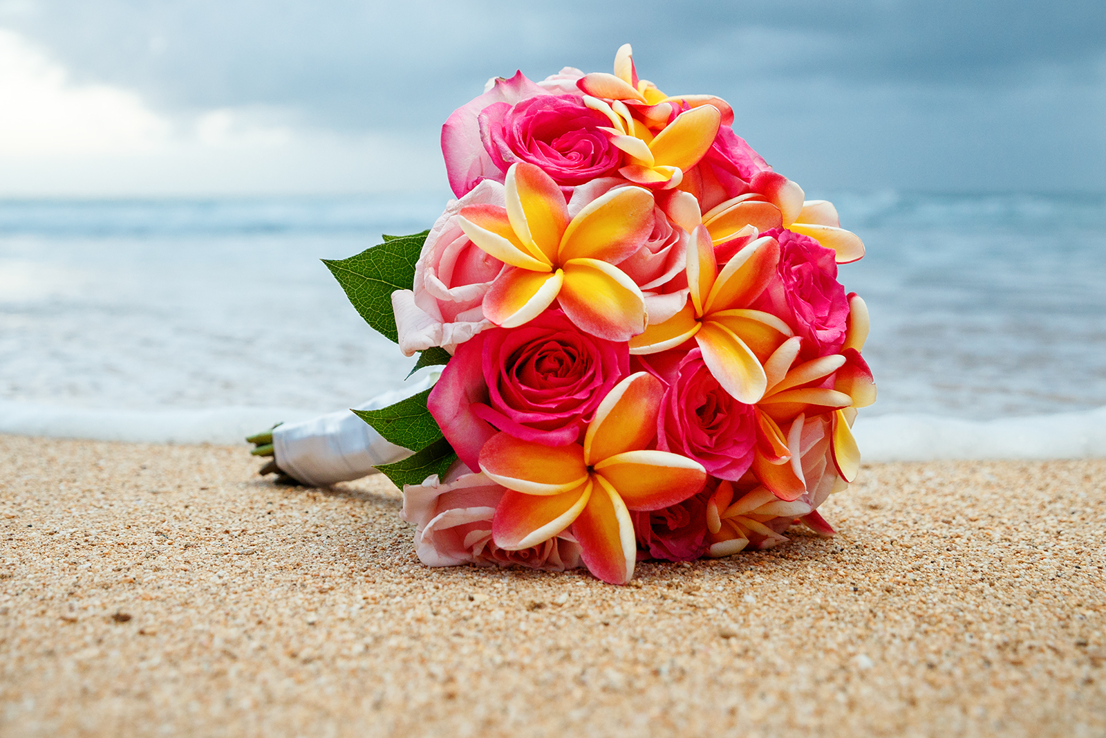#4 Rose Plumeria Bouquet