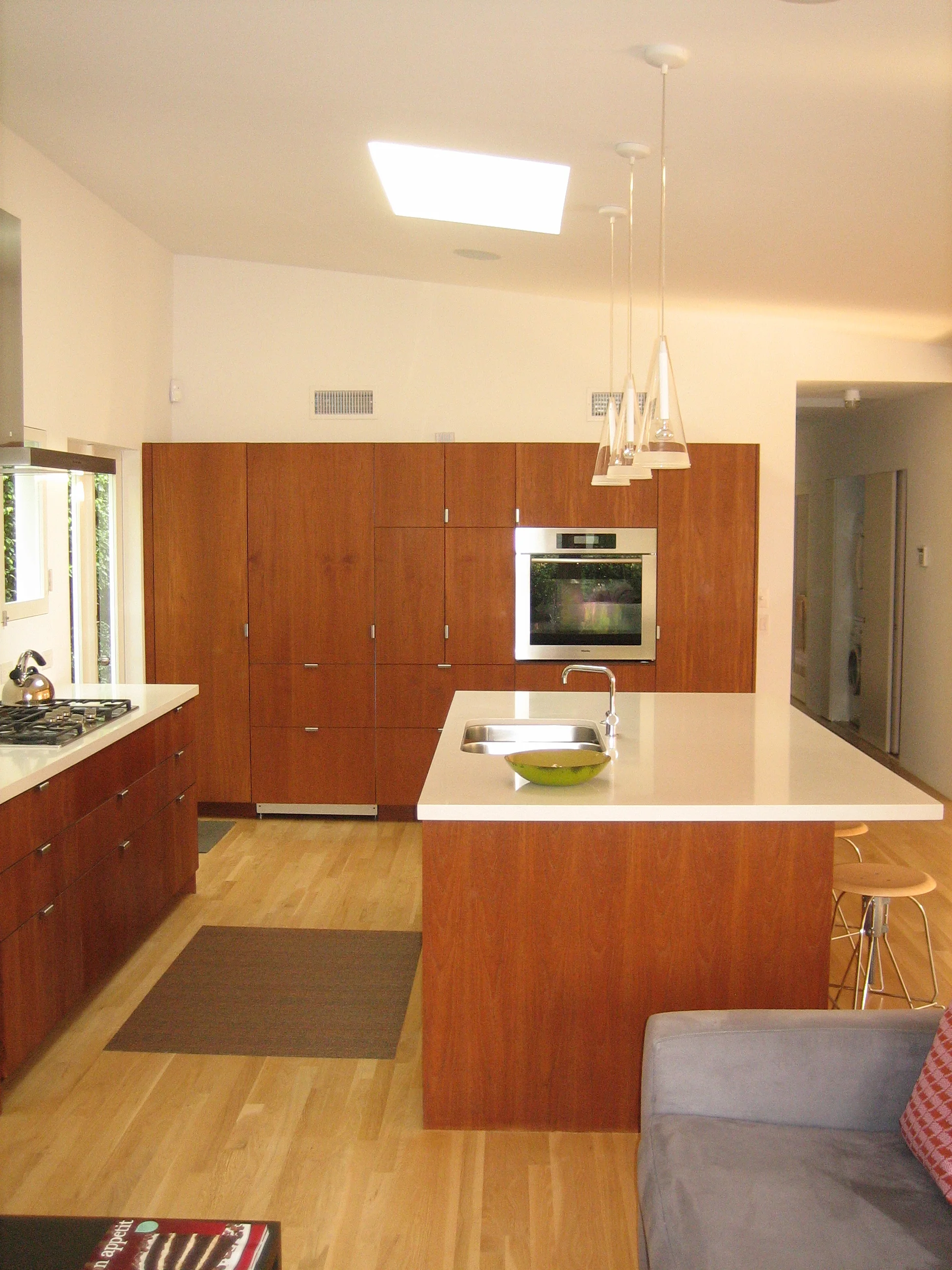 westbourn teak_1.JPG