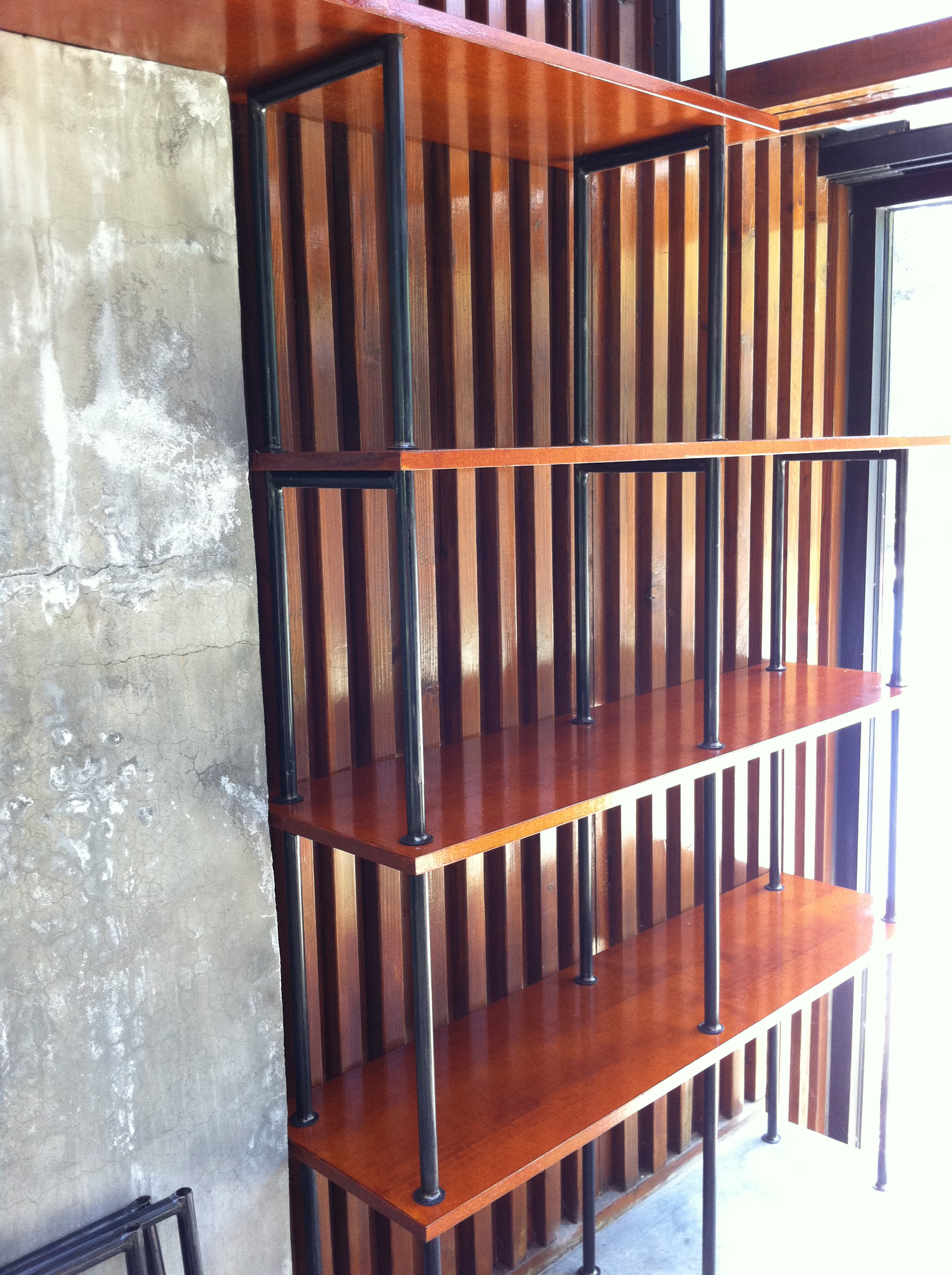 Laurel bookcase 2.jpg