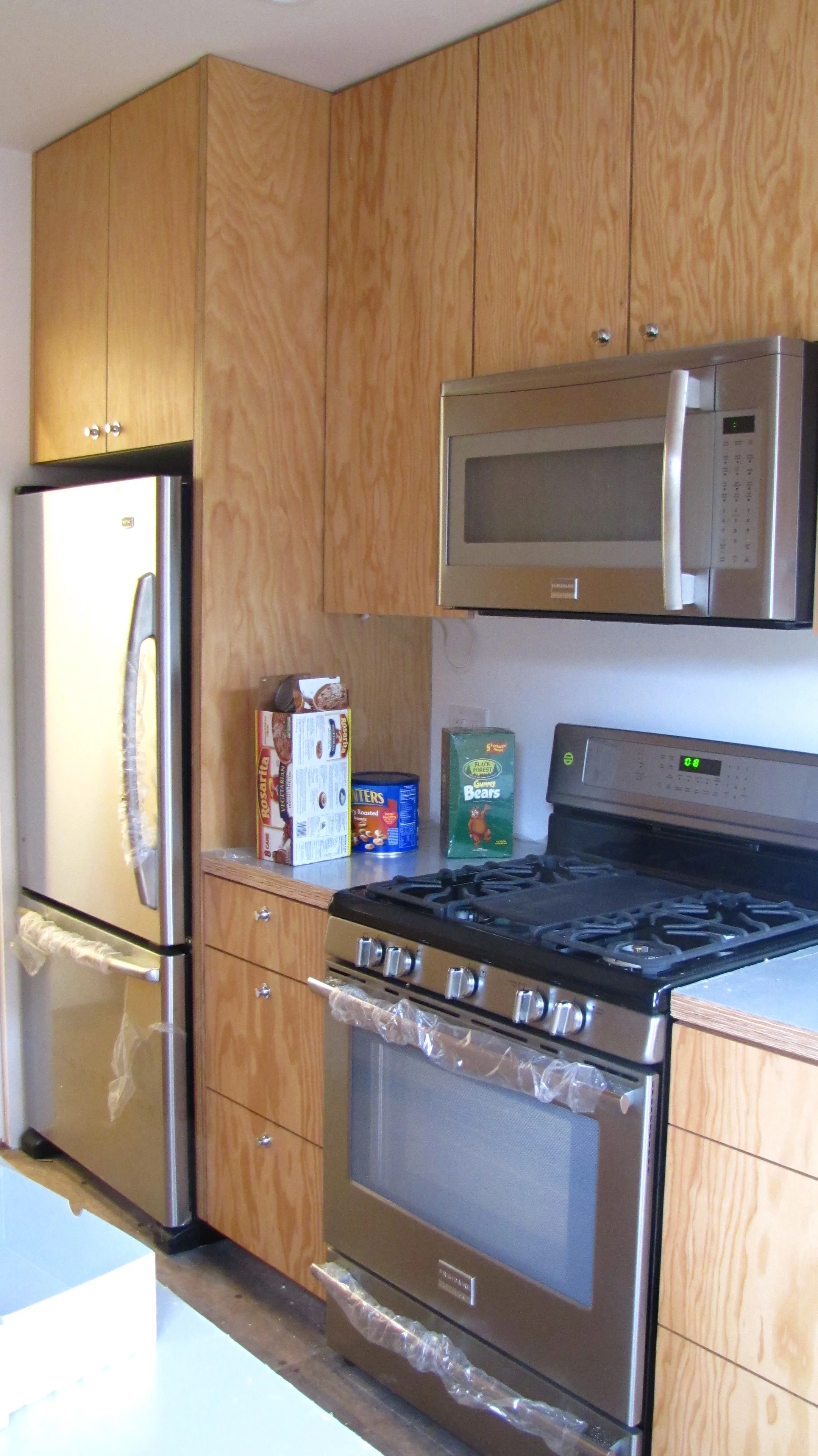 container Kitchen 1.jpg