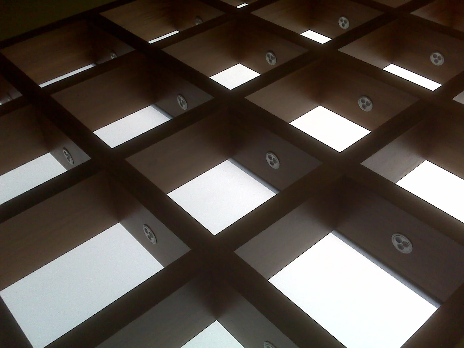 teak window box 1.jpg