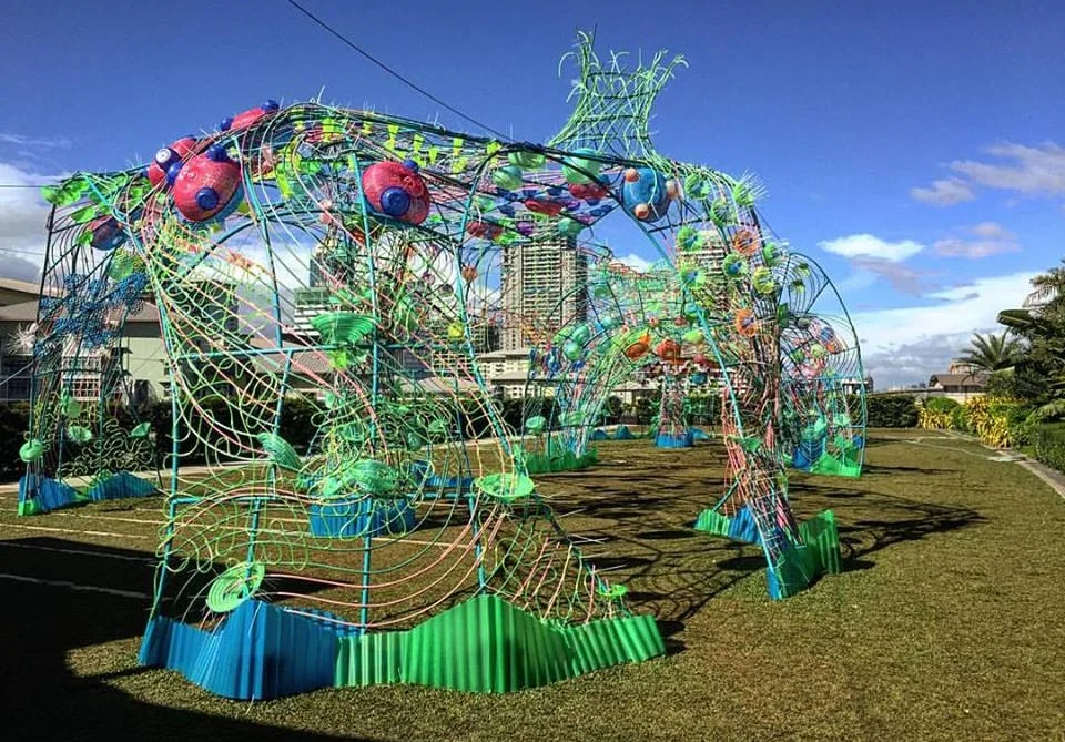  this looks cool even during the day! 😍 t's at the Sky Park of SM Aura all through the holidays.