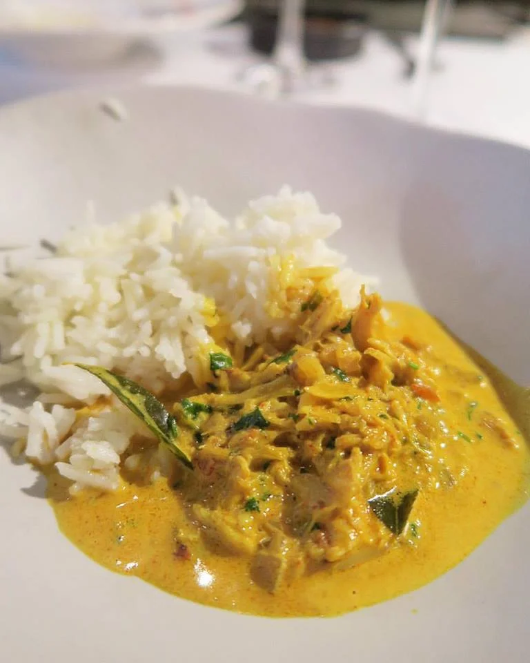So much win: crab in "comfort curry" and coconut milk with fragrant basmati rice. Yummeh!