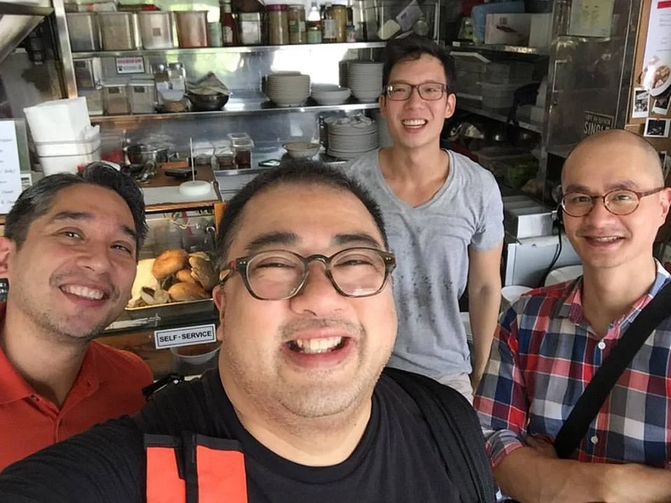 This is Chef Micah (top most) who cooks in this space and runs it with his dad. He's cooked in Paris and Barcelona...and now does tapas in a hawker centre. He does his paella in a rice cooker because of space limitations. But it's so good! 😍 