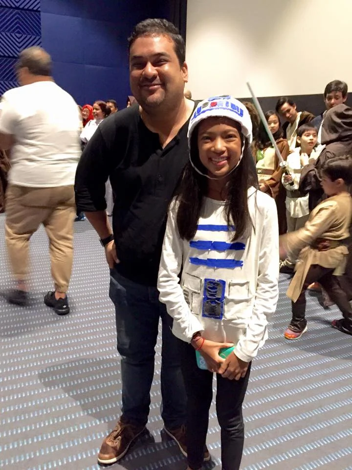 This young lady won the #JustJonesingForStarWars Best In Costume award for making her own R2D2 costume AND CODING AN APP that makes droid sounds when you press it. AMAZING! Her prize - dinner care of Chef Denny Antonino over at Your Local. You're in good hands with this Jedi, little droid.
