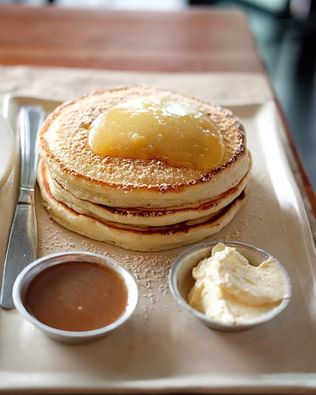 Lemon Ricotta Pancakes
