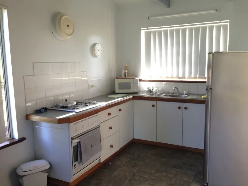 Glenlynn Cottages Bridgetown WA Cottages Kitchen.jpg