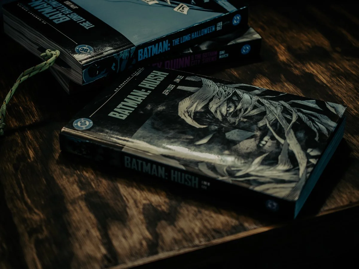 DC Compact Comic Batman: Hush with moody lighting