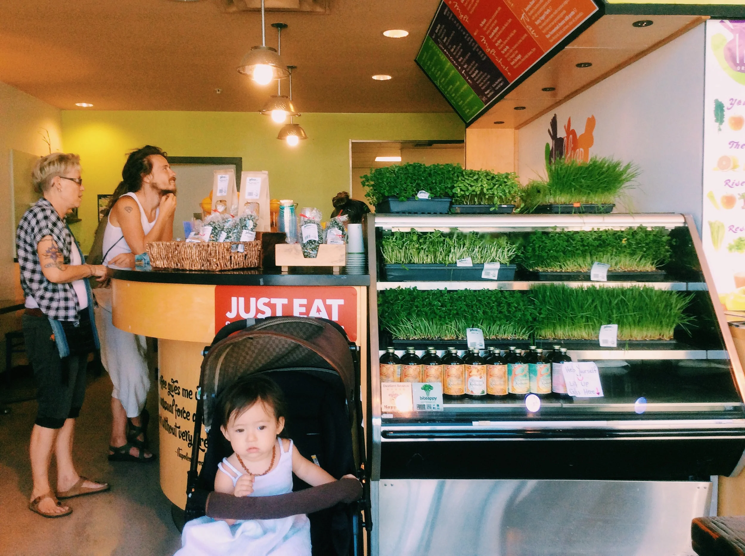 近所にあるオーガニックスーパー『 Greens 』。ここの野菜果物は、ほぼローカルファームを中心にセレクトされていて、地元農家をサポートしている素晴らしいシステム。