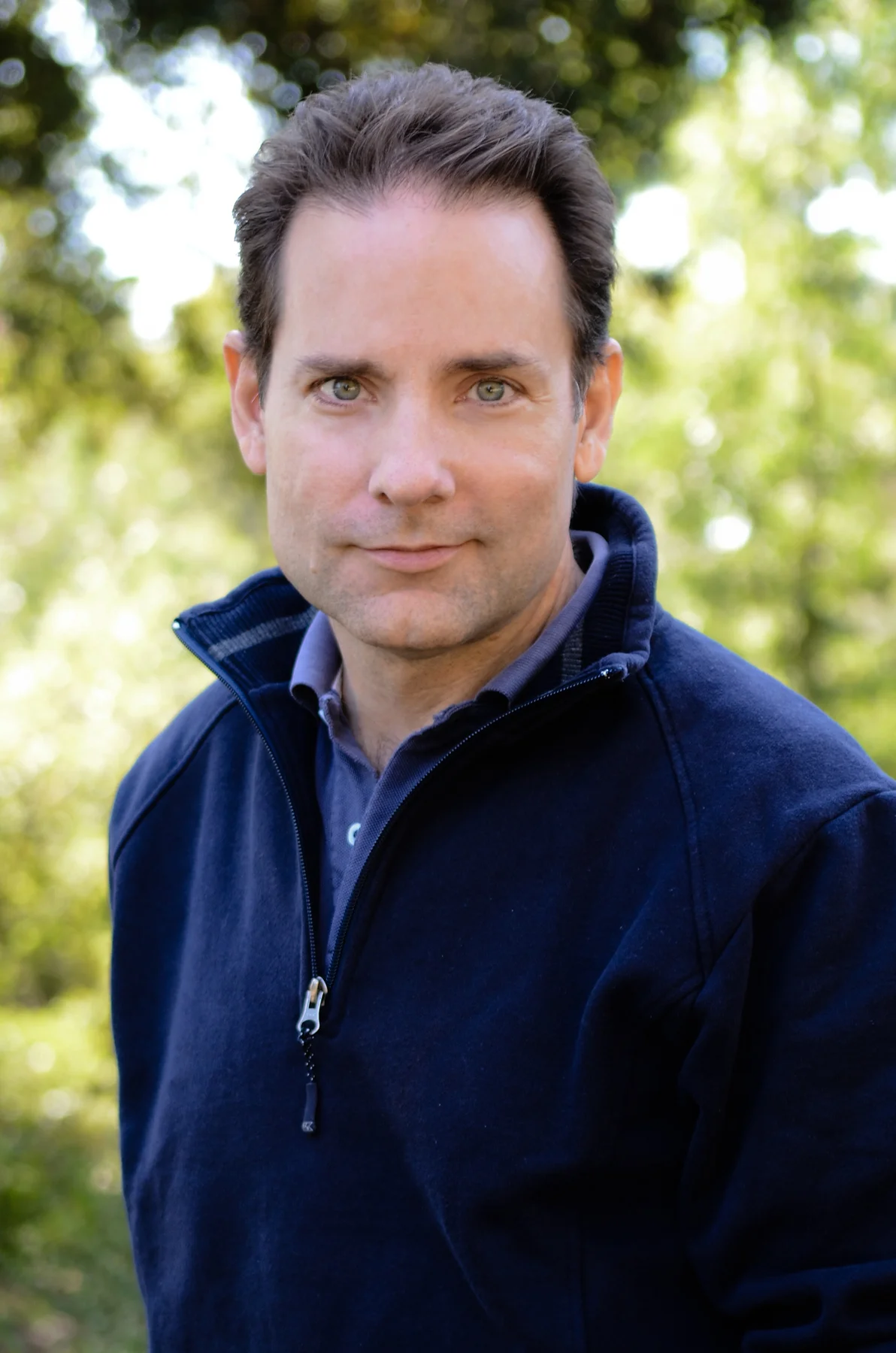 headshot002.jpg