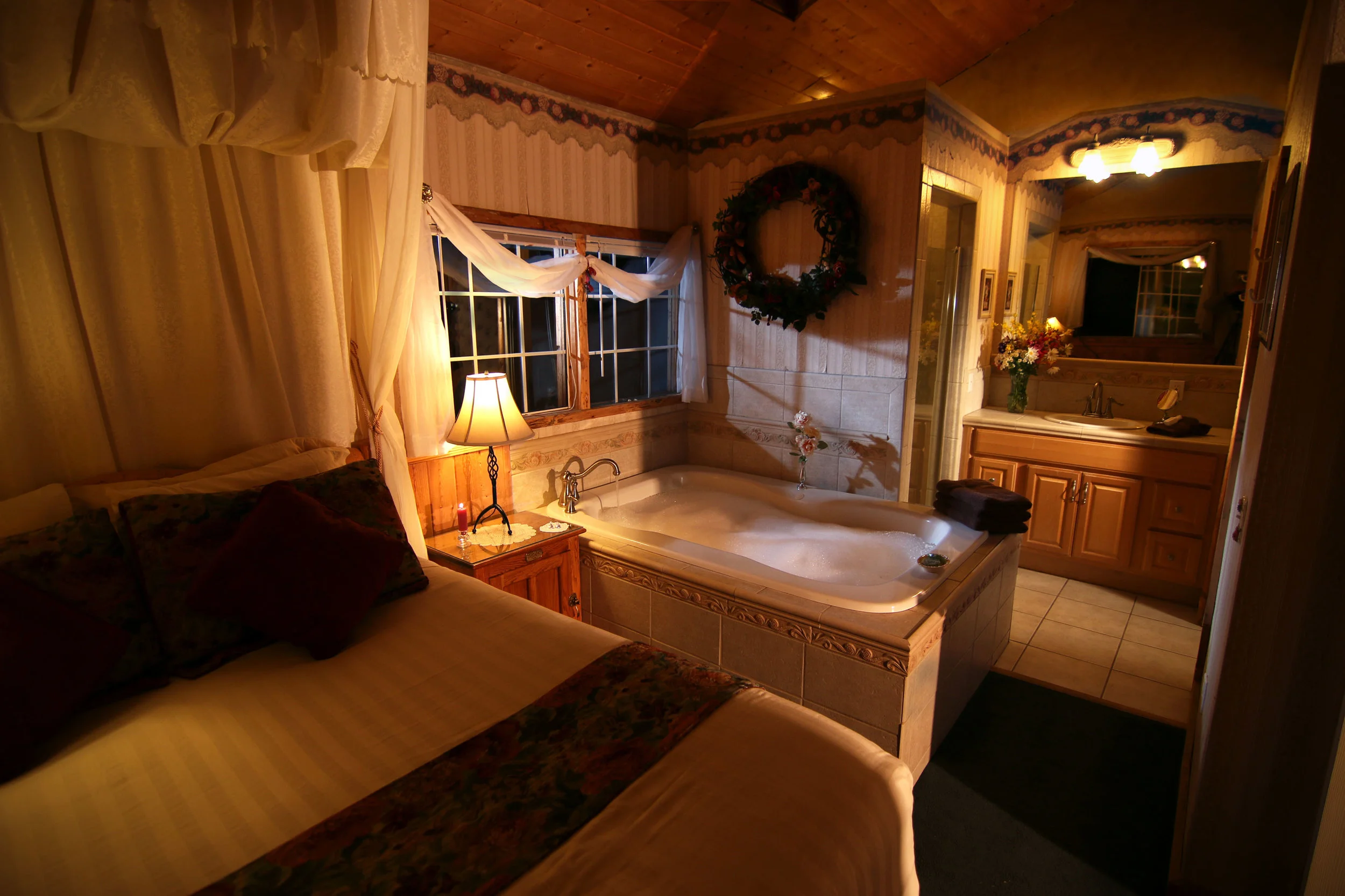 Wild-Rose-Garden-Cabin-Rental---Big-Bear-CA-8.jpg