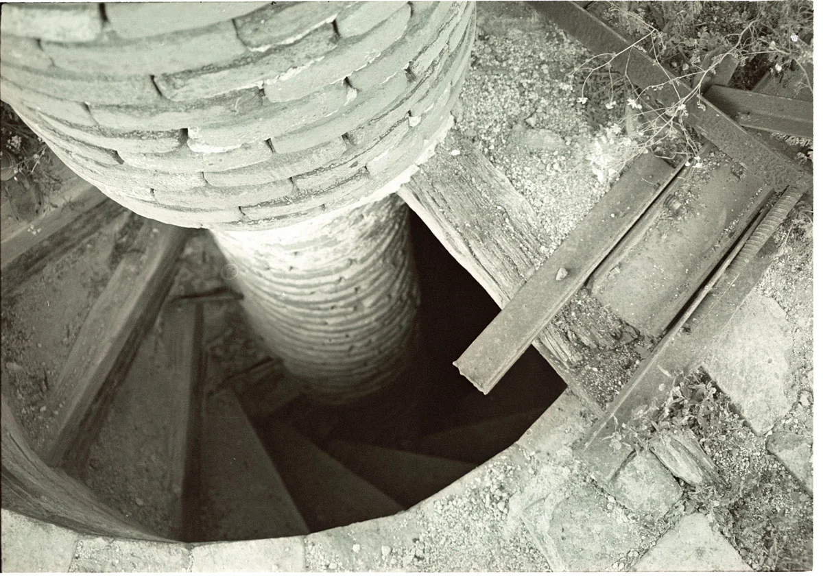 SpiralStaircase.jpg