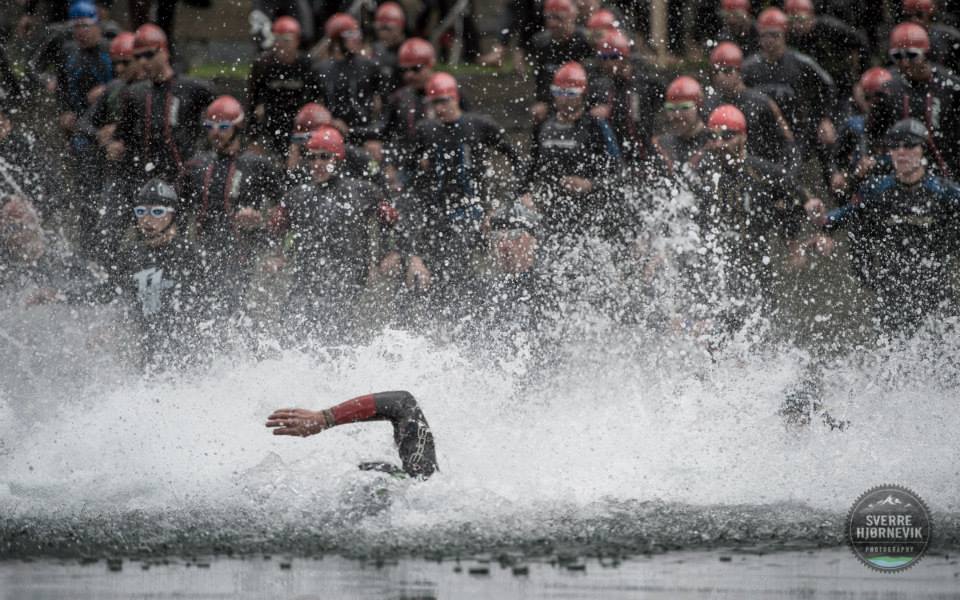 seconds after the Axtri start, photo by Sverre Hjørnevik