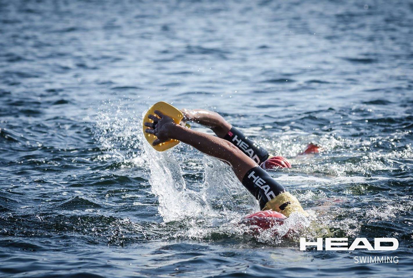 Team Head Swimming in the lead