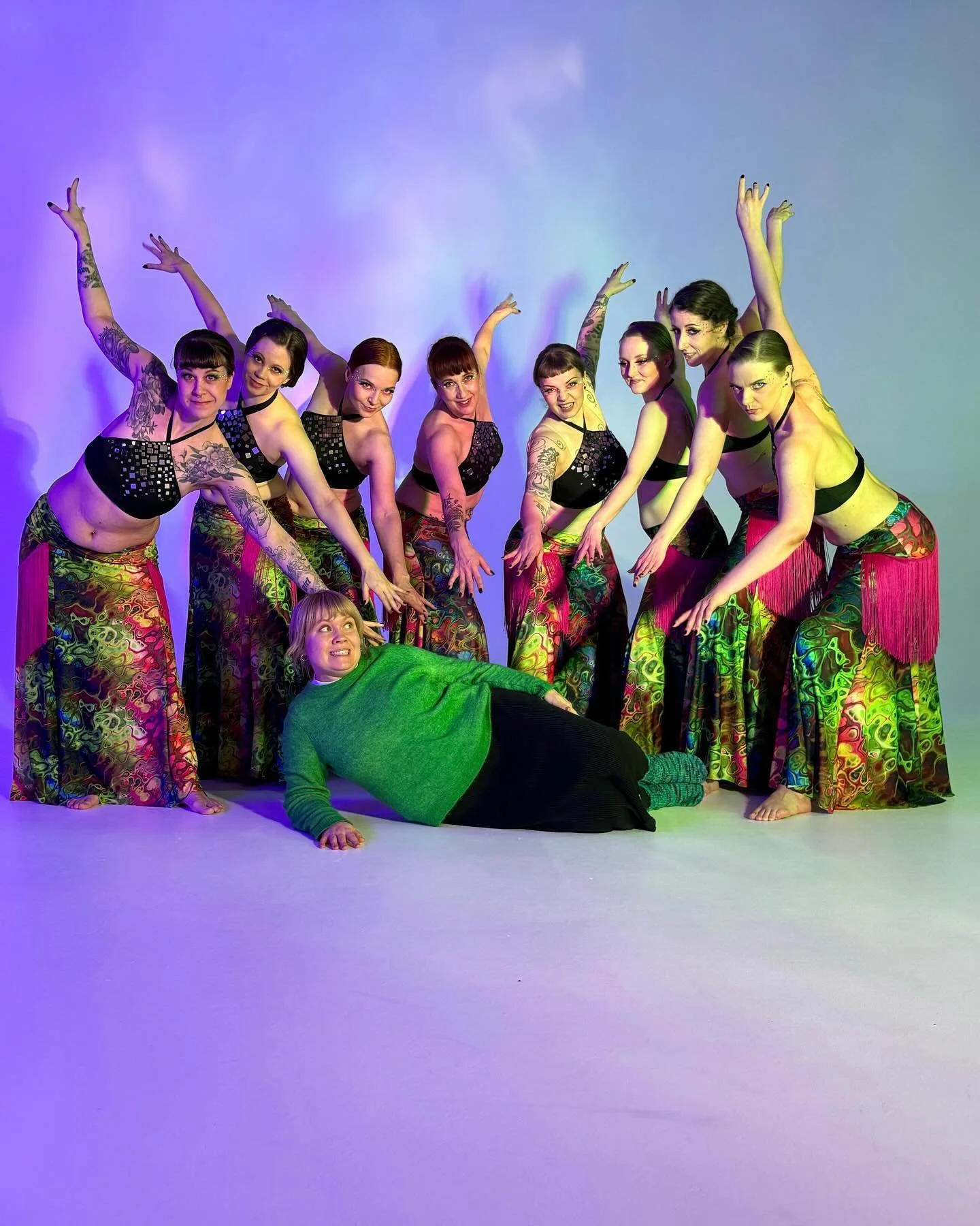 Kuudes (!!) projekti on saatu p&auml;&auml;t&ouml;kseen projektiryhm&auml;n kanssa! ✨💜

Suuren suuri KIITOS t&auml;m&auml;n syksyn tanssijoille! Ootte huippuja! 

Ensi kev&auml;&auml;n&auml; ei tehd&auml; projektia vaan treenataan vanhoja koreoita M