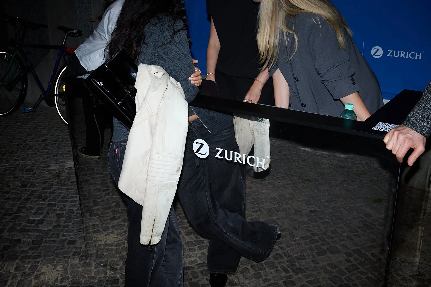 202507_MA_PRESENCE_ZURICH_PREVIEW 190.jpg