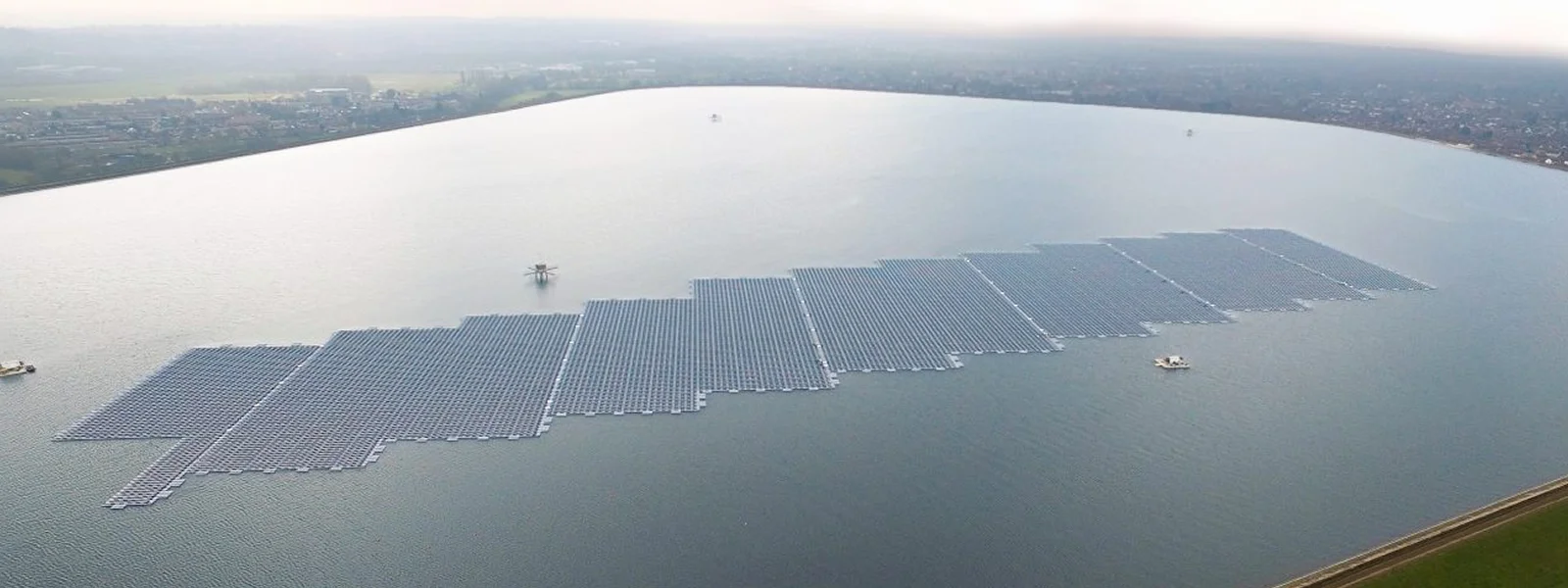 Queen Elizabeth II Reservoir (#6) - Image: Ciel e Terre