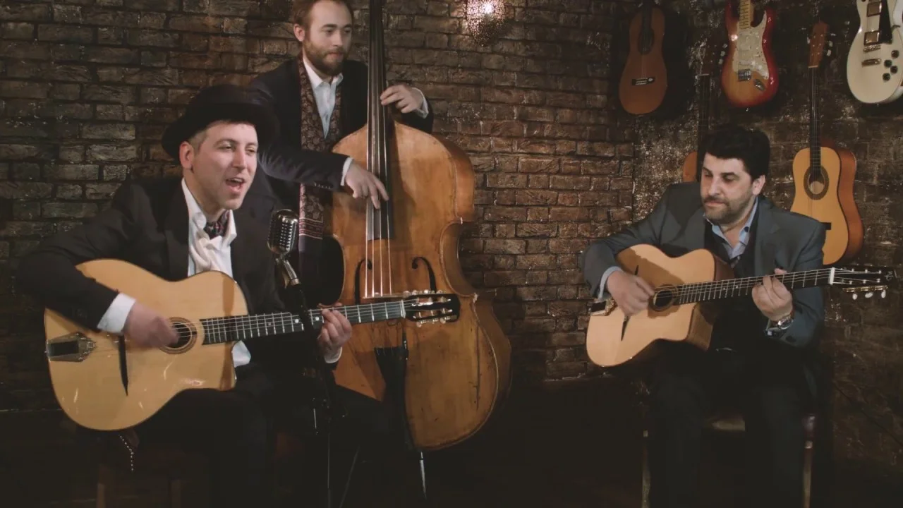 Trio-Manouche.jpg