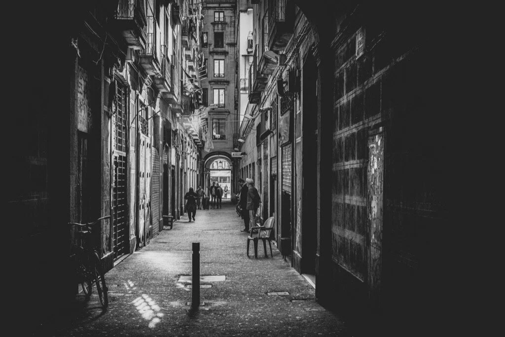 Alley #1, Barcelona, by Giacomo Giannelli