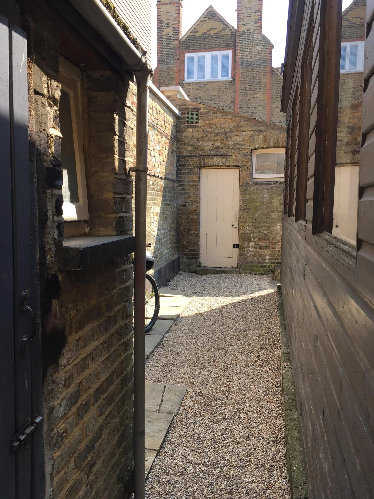 Ad-Lib-Gallery-Wimbledon-Village-1 (1).JPG