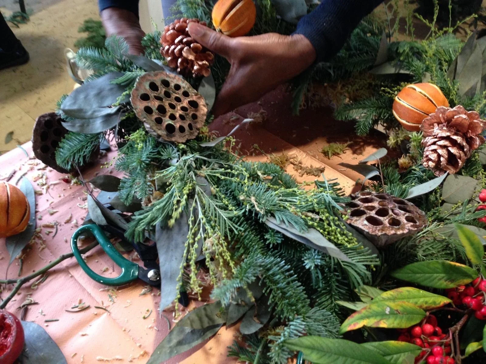 the-art-of-wreath-making-ad-lib-gallery-emily-boswell-3.JPG