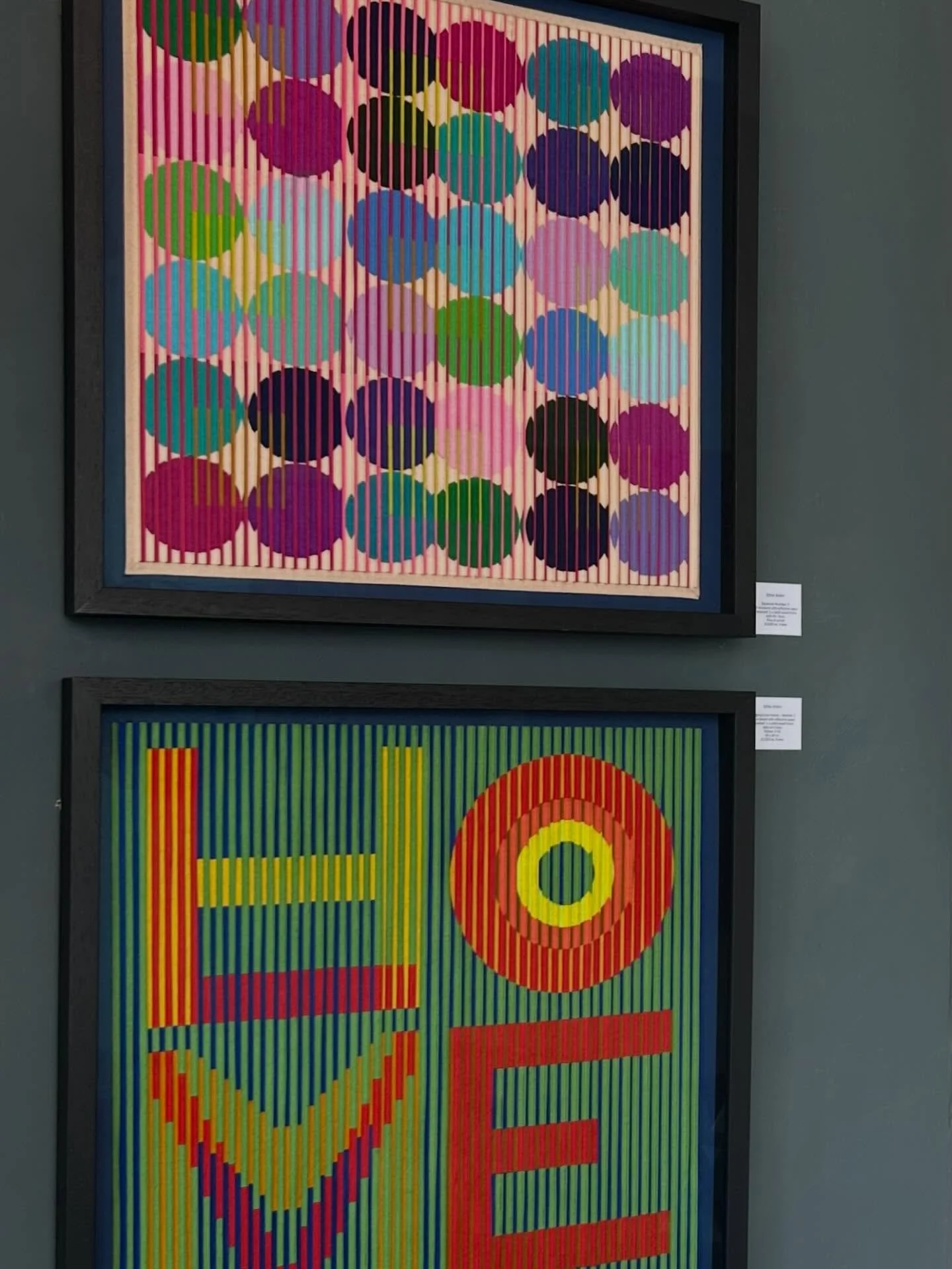 Just sold the top piece by @senashah_artwork 🤩 we have more available at @adlibgallery #wimbledonvillage 

Get in touch soon if you are interested in seeing more of Sena&rsquo;s #lenticular work !