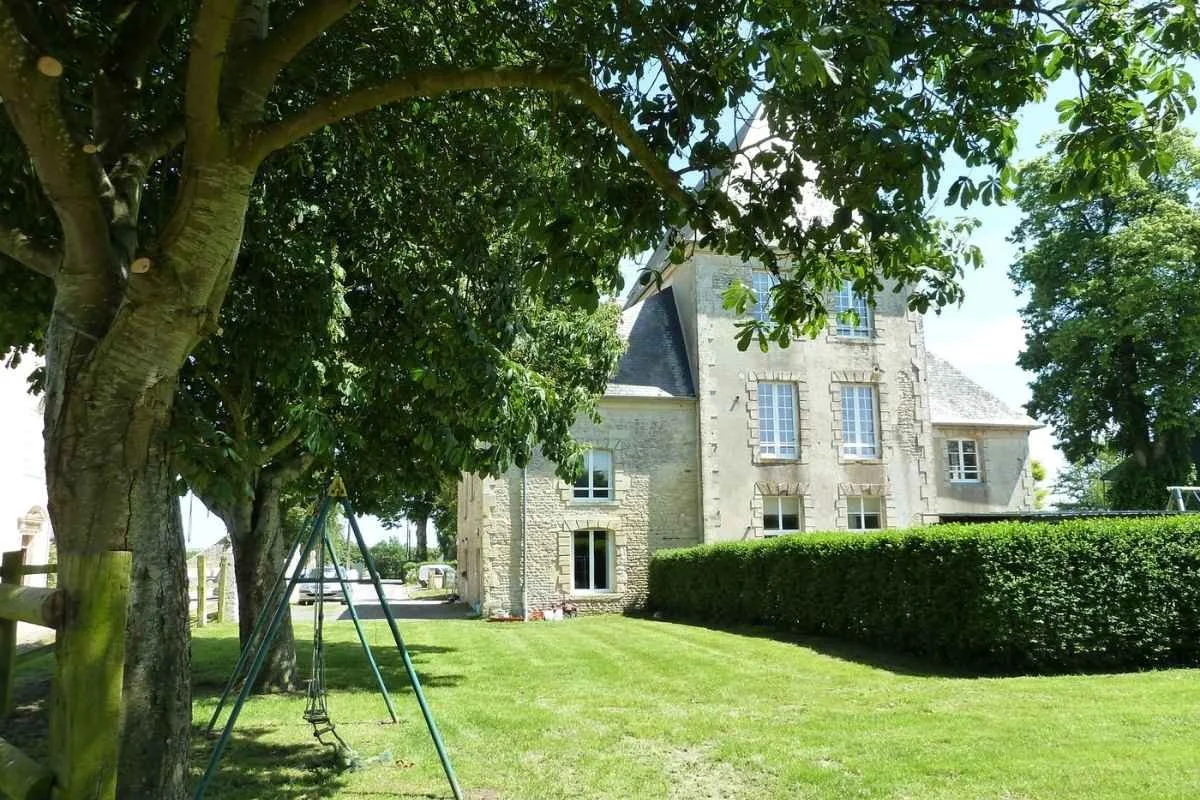 ChateauTurgot.jpg