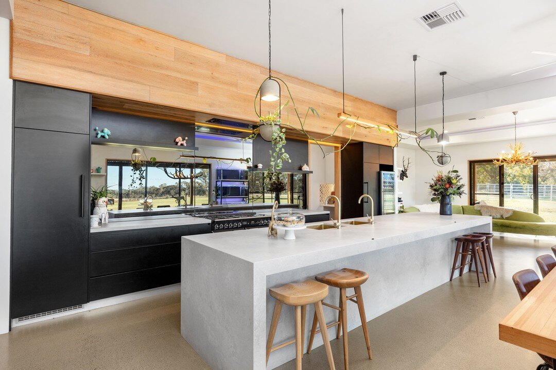 This amazing property, located in High Camp, Victoria, has beautiful polished concrete floors and a stunning Caesarstone waterfall island bench.

#macedonranges  #interiorstyling #macedonranges #interiordesign #caesarstone #homedesign
#macedonrangesp