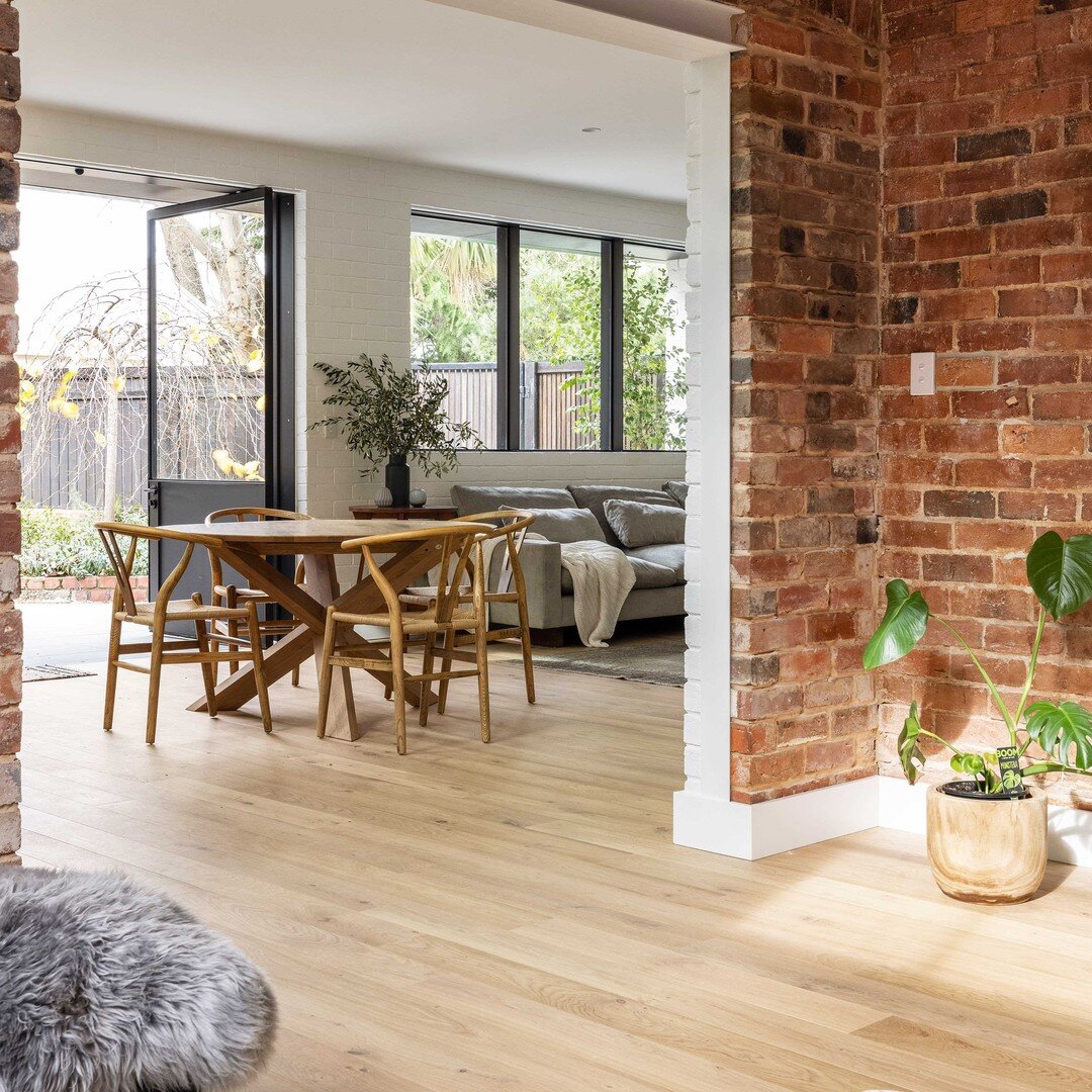 We love the restored brick in this home

#macedonranges #interiordesign #interiorstyling #macedonrangesphotographer #macedonrangessmallbusiness #architecture #archidaily #melbourneinteriors #macedonrangesrealestate #kitcheninspo  #architecturephotogr