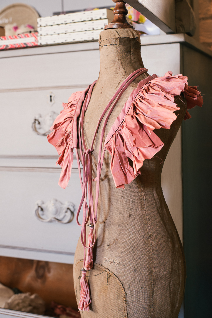 Ruffled silk collar. - £44