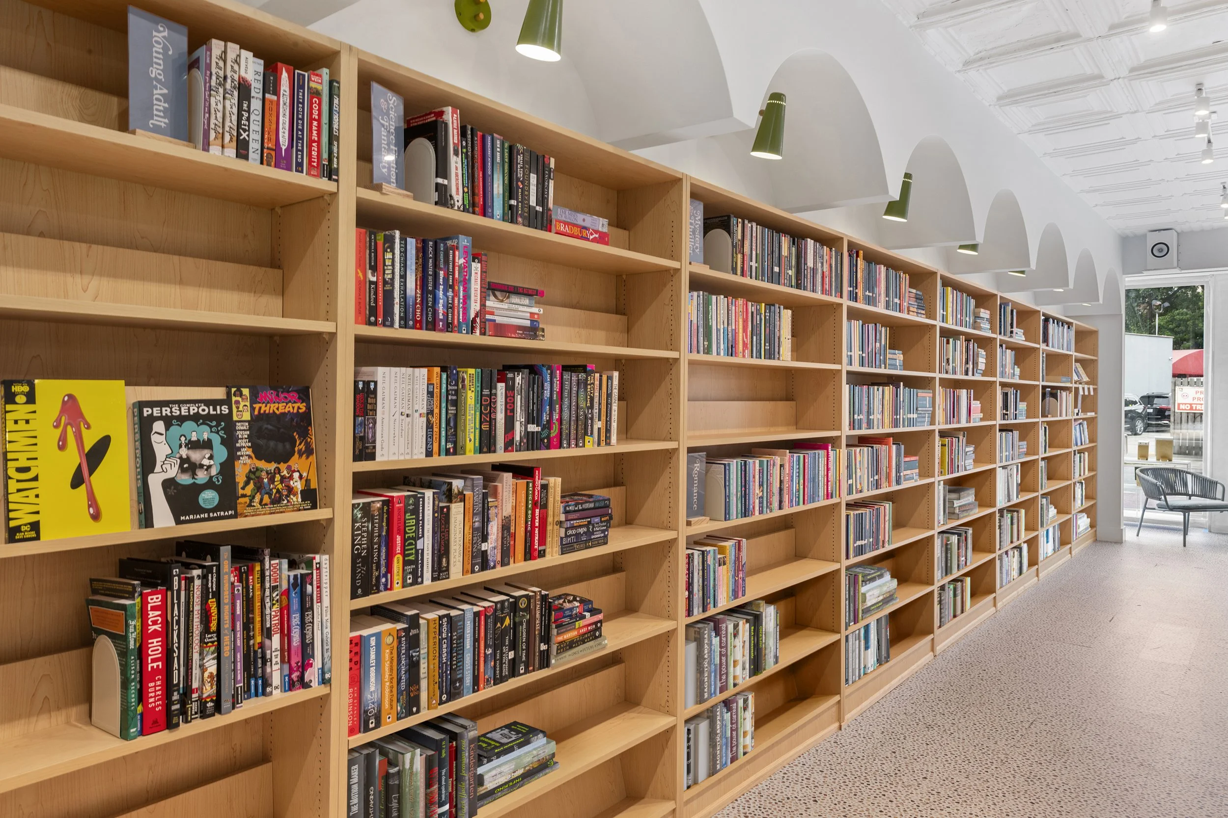 SP_LP - bookcase left.jpg