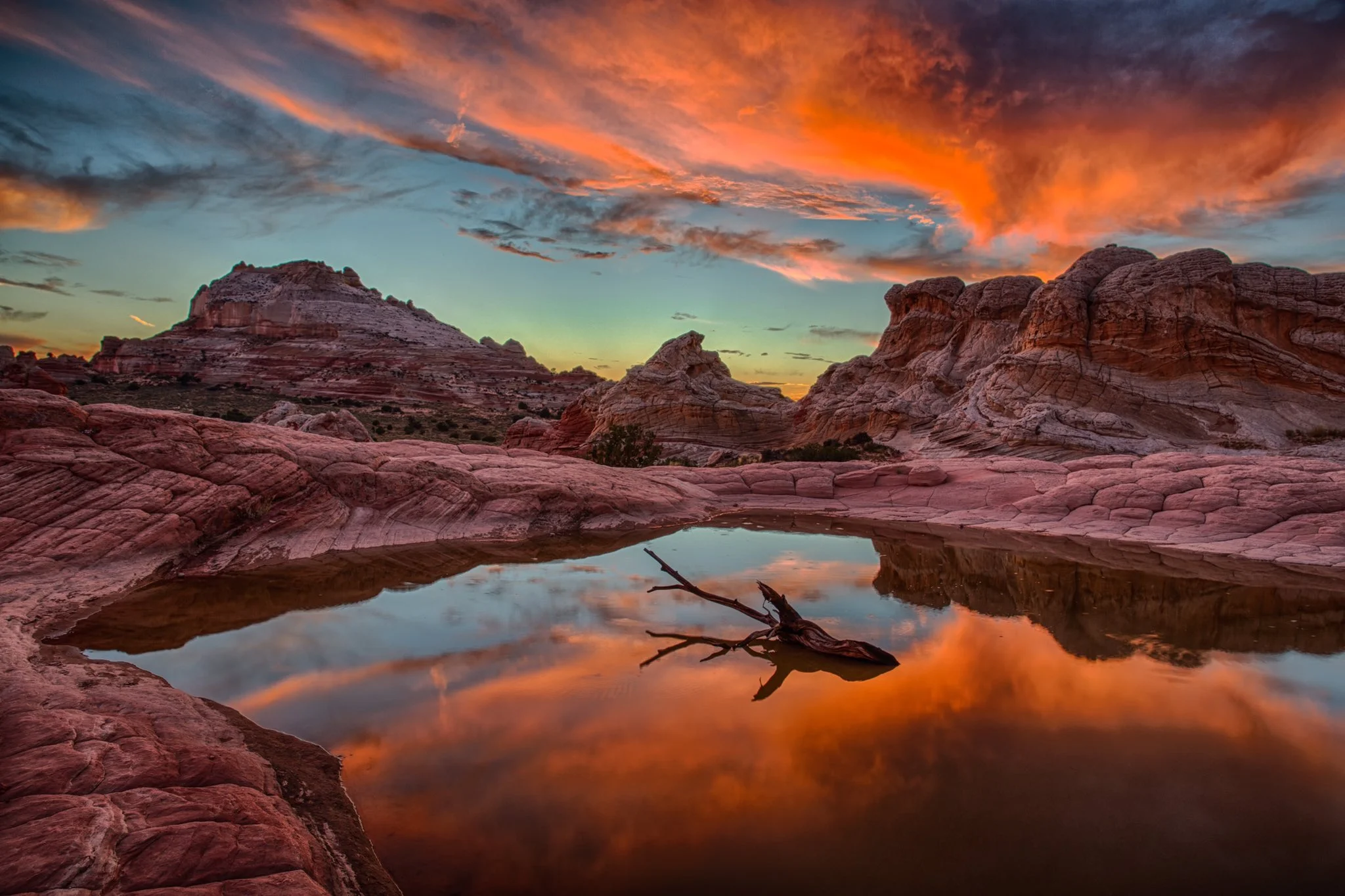 vermilion-cliffs-by-Ryan-Lima.jpg