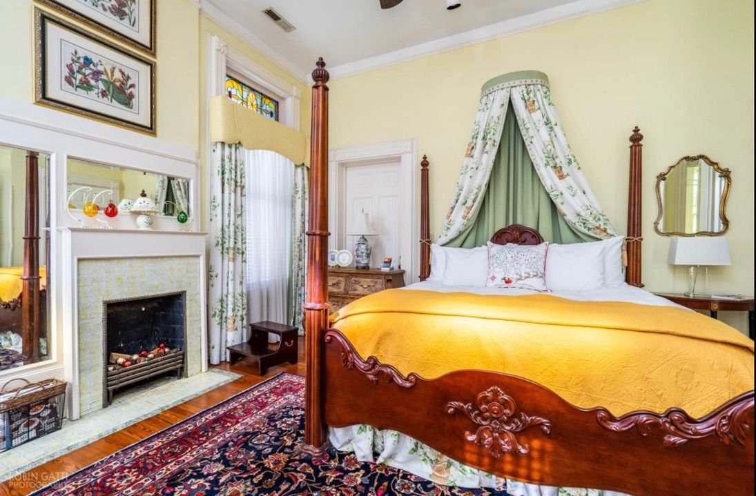 Burke Mansion